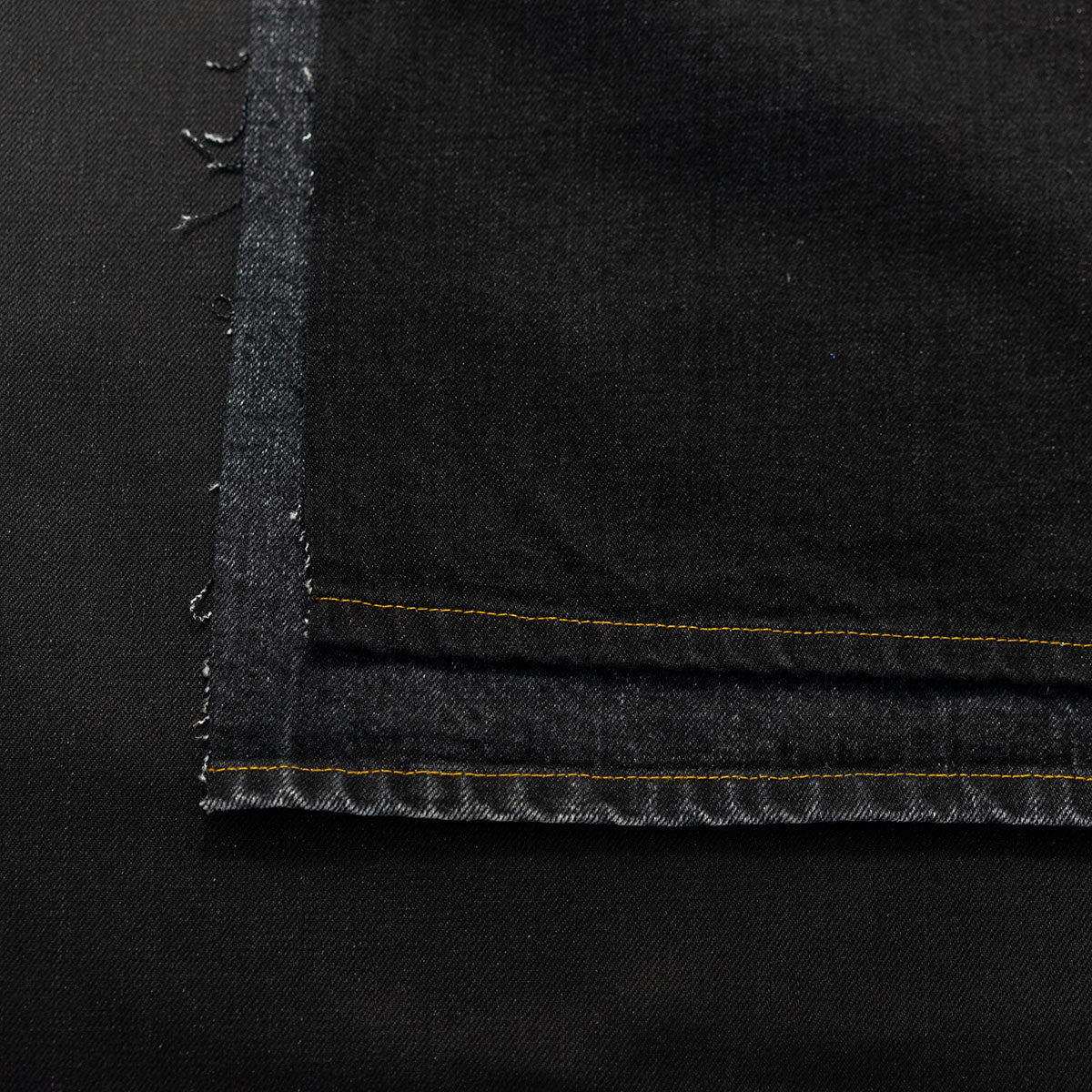 A670 Cotton Yarn Dyd Selvadge Denim