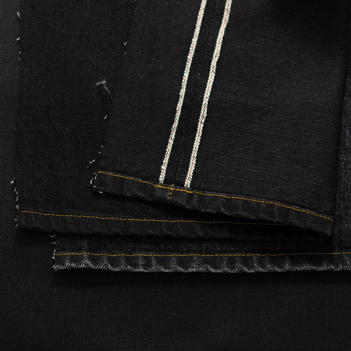 A670 Cotton Yarn Dyd Selvadge Denim