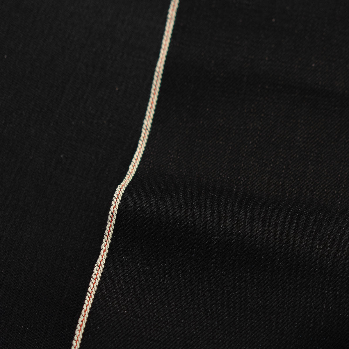A670 Cotton Yarn Dyd Selvadge Denim