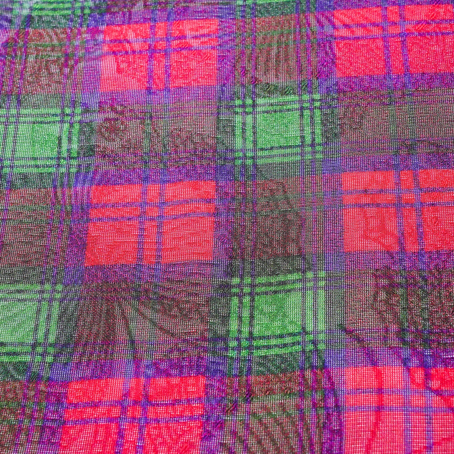 LINDSAY-PRINT CK RED